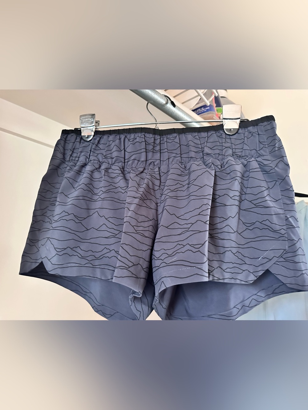 FlyLow Hawkeye Short - M - EUC